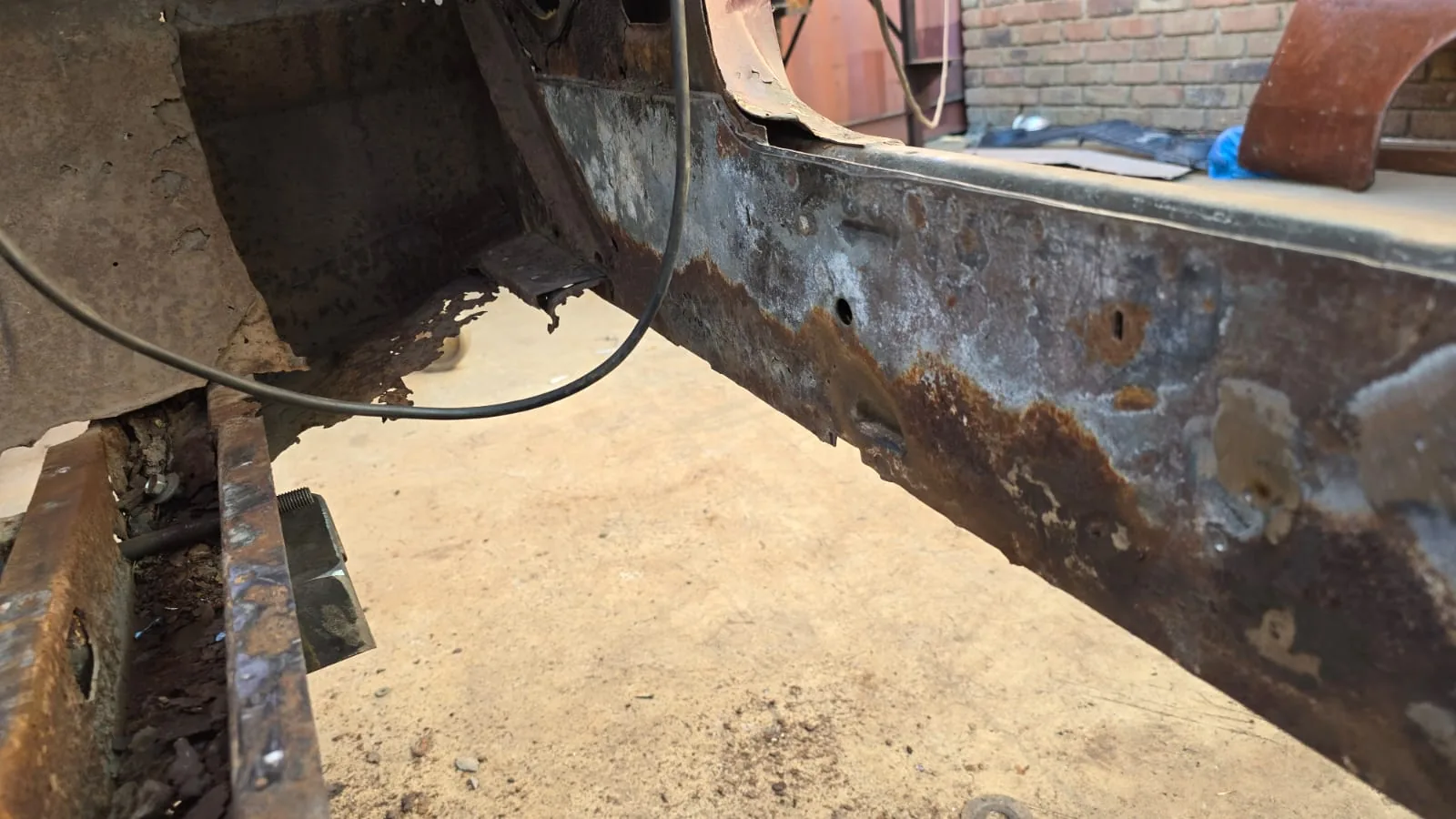 1969 Ford Mustang body preparation